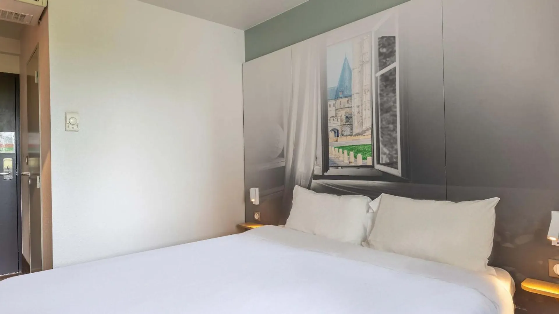 B&B Hotel Beauvais France