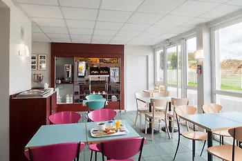 **  B&B Hotel Beauvais France