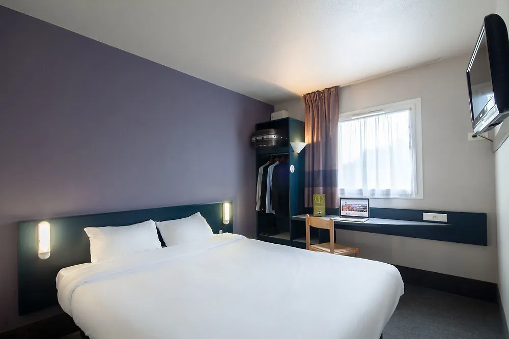 B&B Hotel Beauvais France