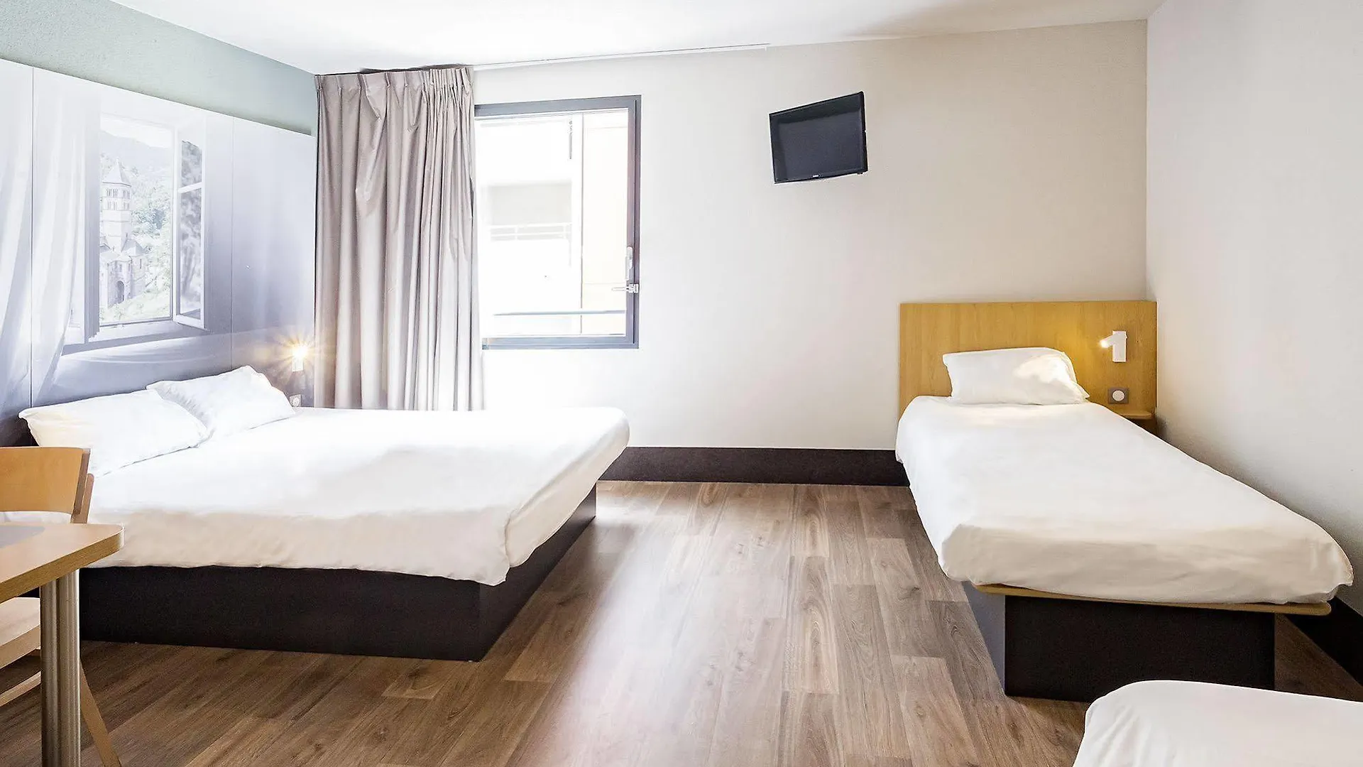 B&B Hotel Beauvais