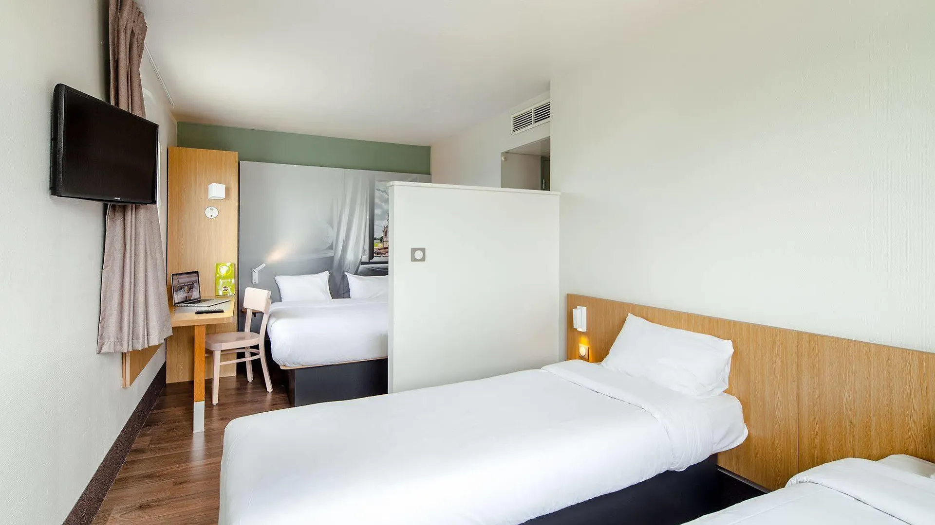 B&B Hotel Beauvais 2*, Allonne (Oise)