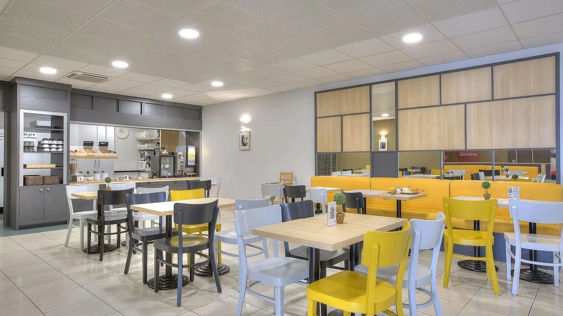 B&B Hotel Beauvais
