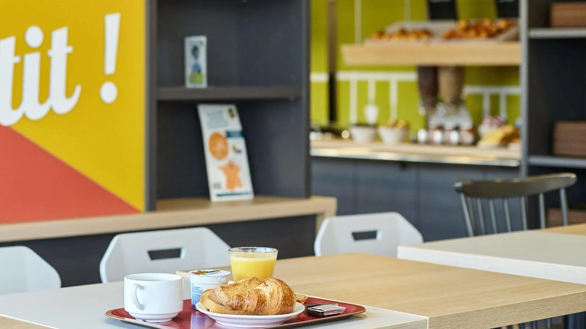 B&B Hotel Beauvais