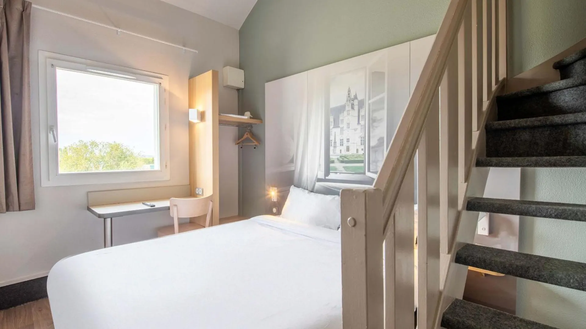B&B Hotel Beauvais 2*, Allonne (Oise)